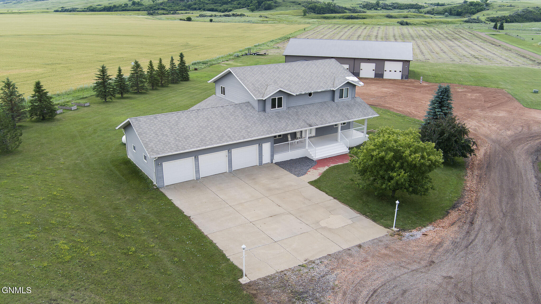 Center, North Dakota, 58530, United States, 4 Bedrooms Bedrooms, ,3 BathroomsBathrooms,Residential,For Sale,1982798