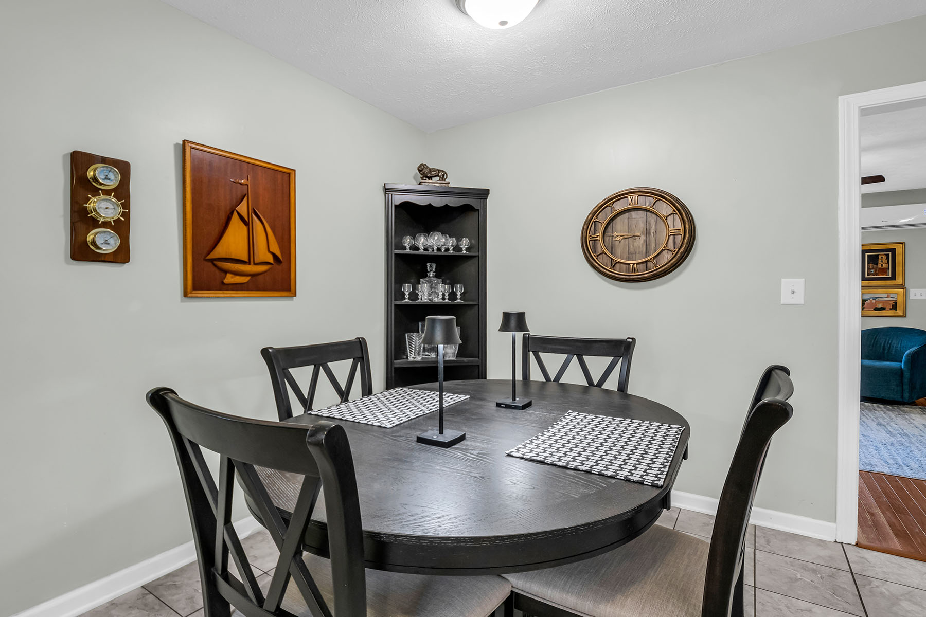  FLAT ROCK - 物件實景