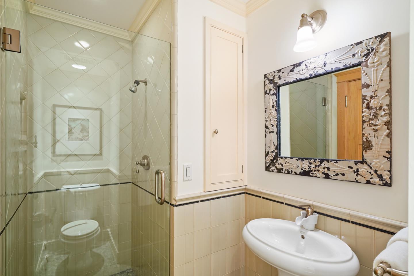 535 Kingsley Ave, Palo Alto, California, 94301, United States, 5 Bedrooms Bedrooms, ,4 BathroomsBathrooms,Residential,For Sale,535 Kingsley Ave,1664262