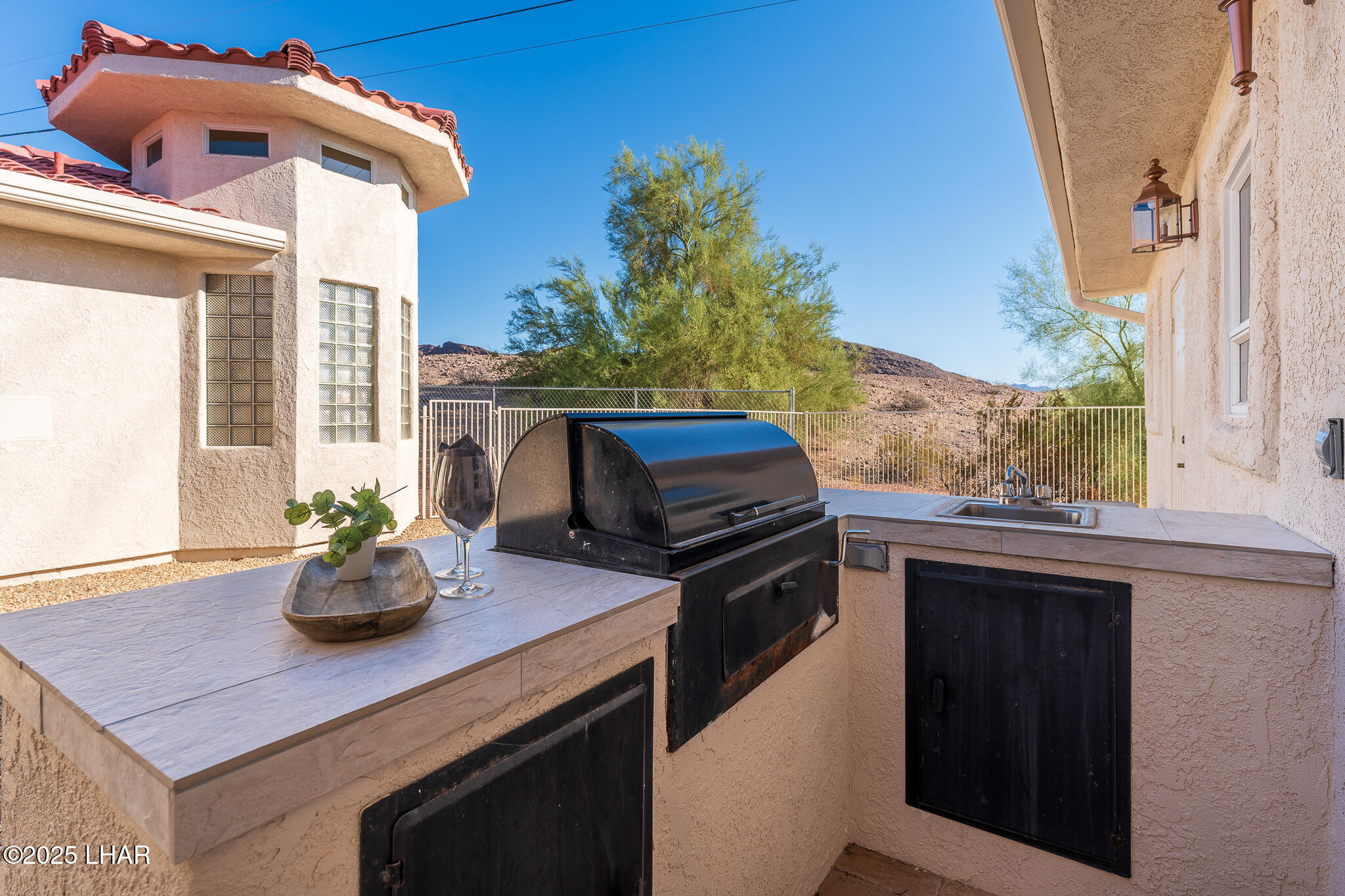 Lake Havasu City, Arizona, 86406, United States, 3 Bedrooms Bedrooms, ,2 BathroomsBathrooms,Residential,For Sale,1846694