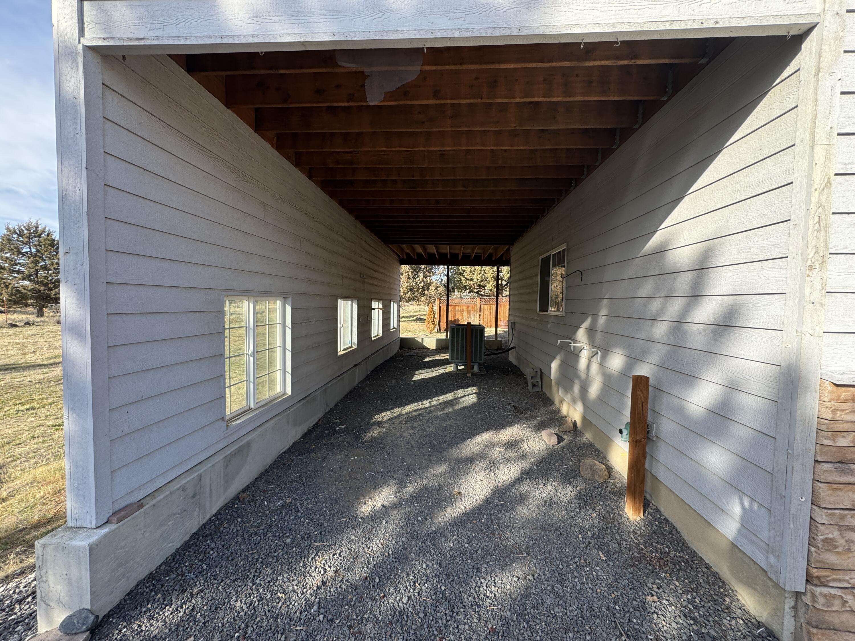 Terrebonne, Oregon, 97760, United States, 3 Bedrooms Bedrooms, ,2 BathroomsBathrooms,Residential,For Sale,2009315