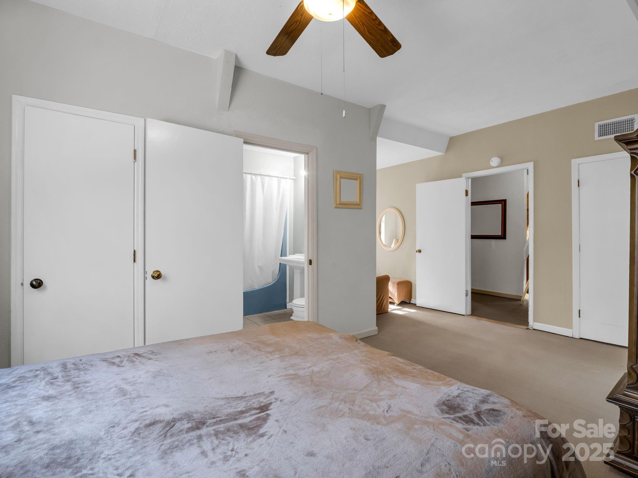 Lake Lure, North Carolina, 28746, United States, 4 Bedrooms Bedrooms, ,4 BathroomsBathrooms,Residential,For Sale,1990226