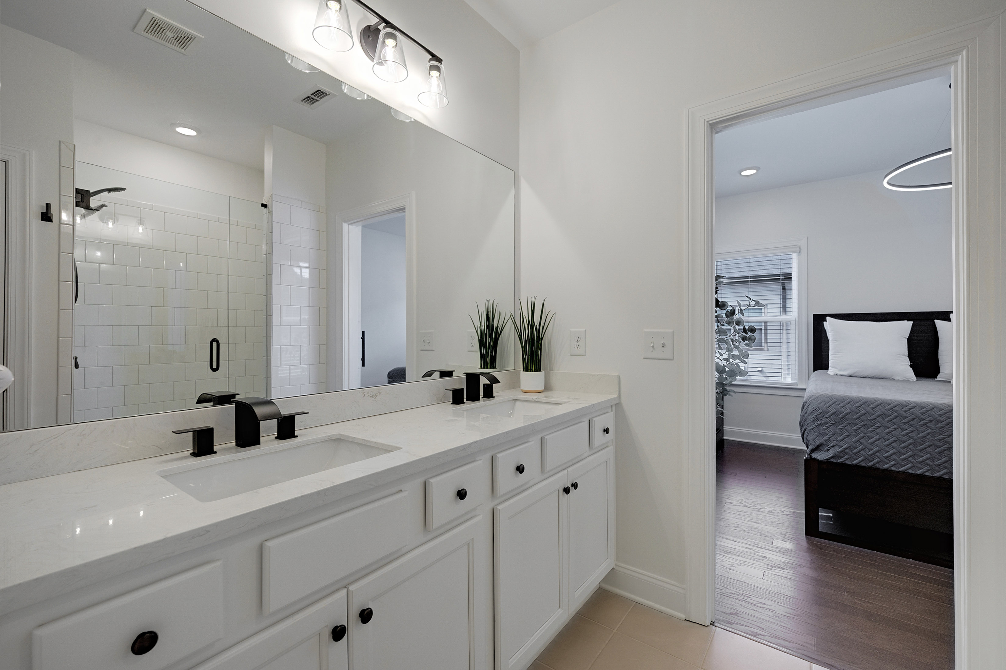  Beautifully Upgraded End Unit Townhome in the Heart of Vinings - 物件實景