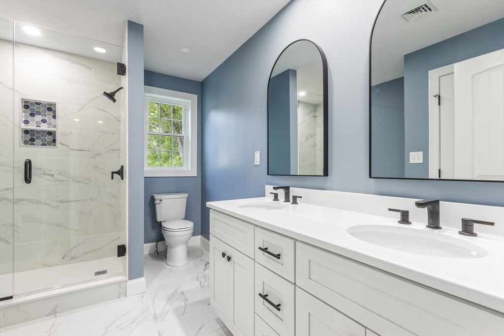 Attleboro, Massachusetts, 02703, United States, 4 Bedrooms Bedrooms, ,3 BathroomsBathrooms,Residential,For Sale,1924385