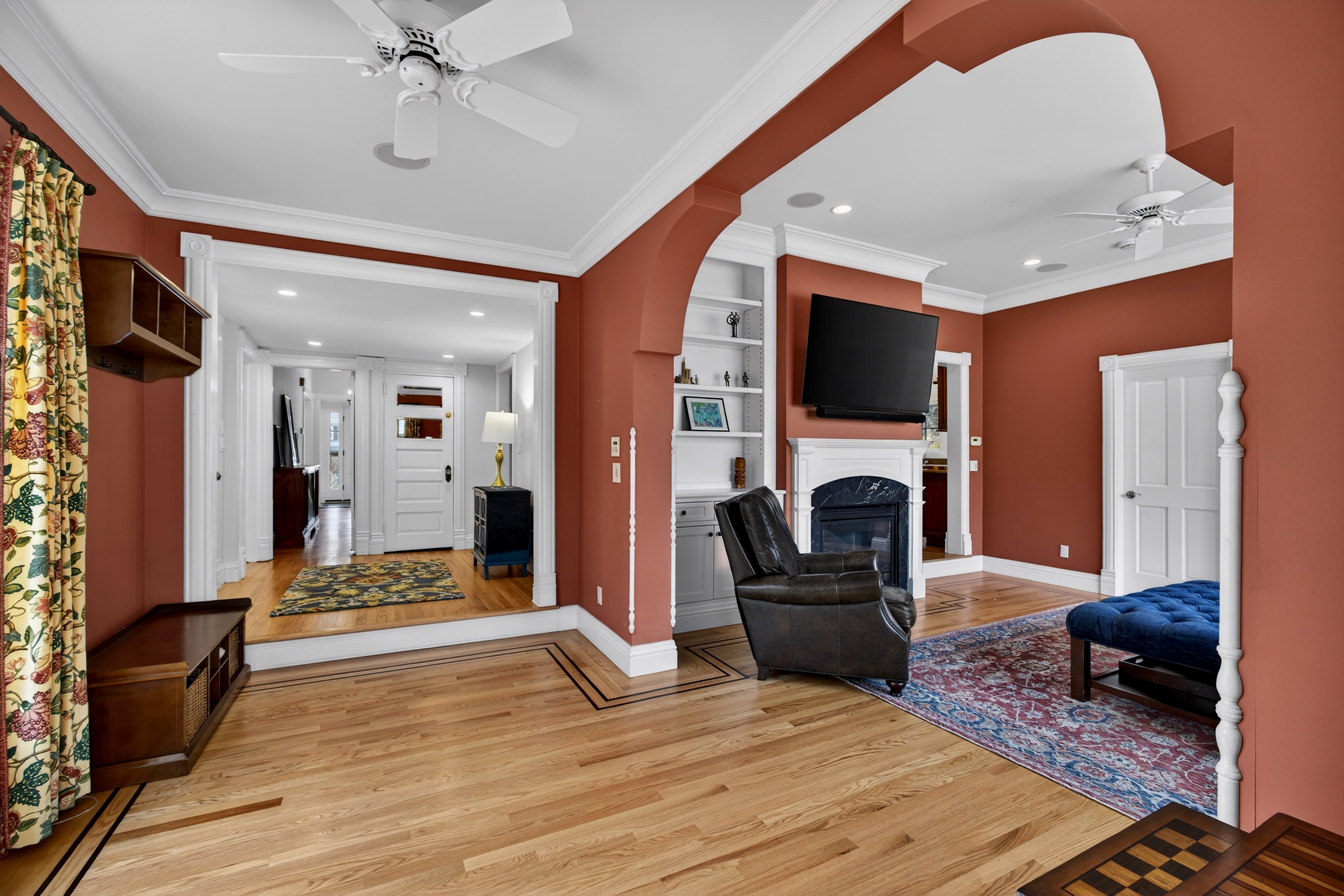  247 Broadway - 物件實景