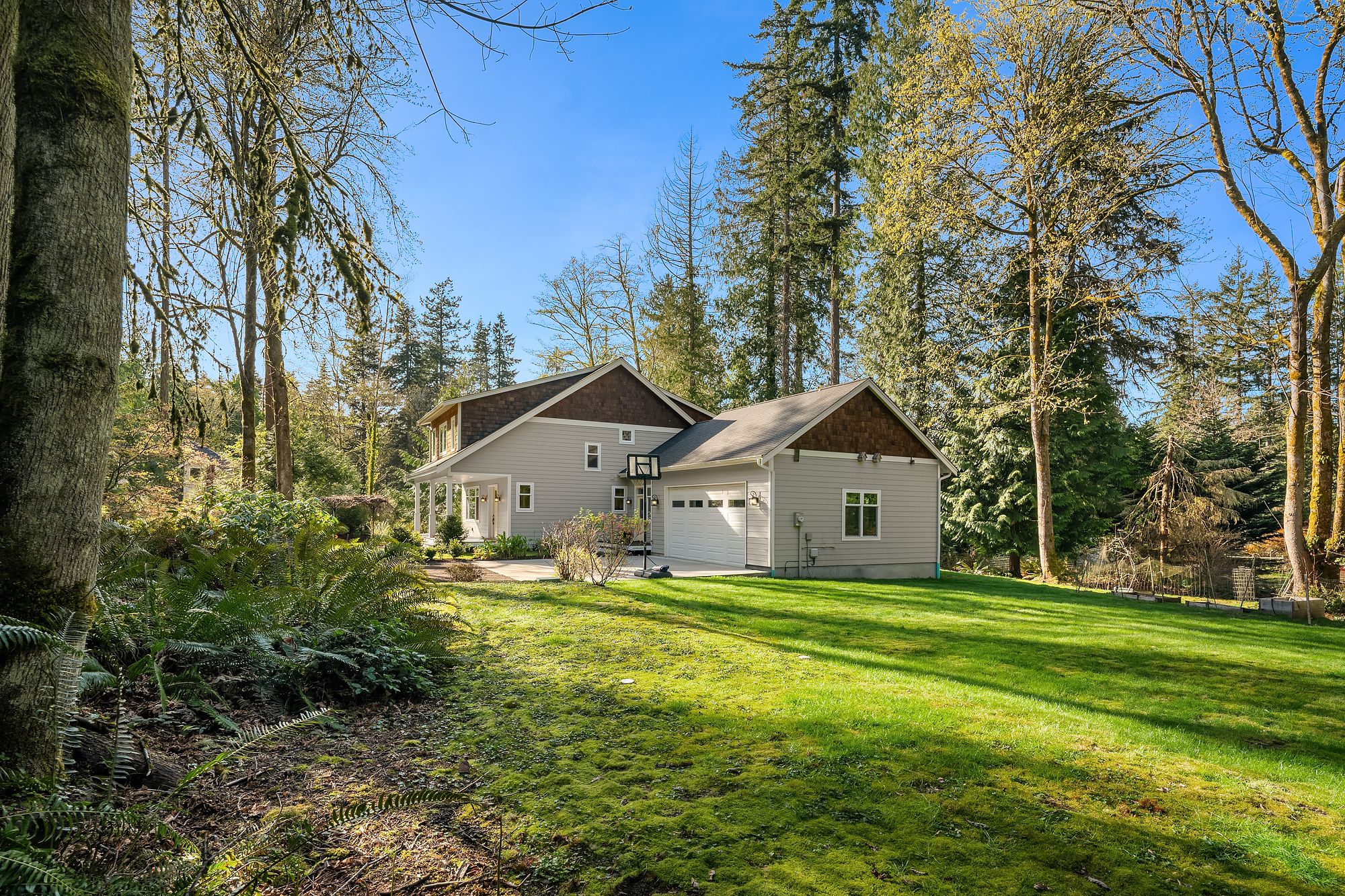  10060 NE Springwood Lane, Bainbridge Island, WA 98110 - 物件實景