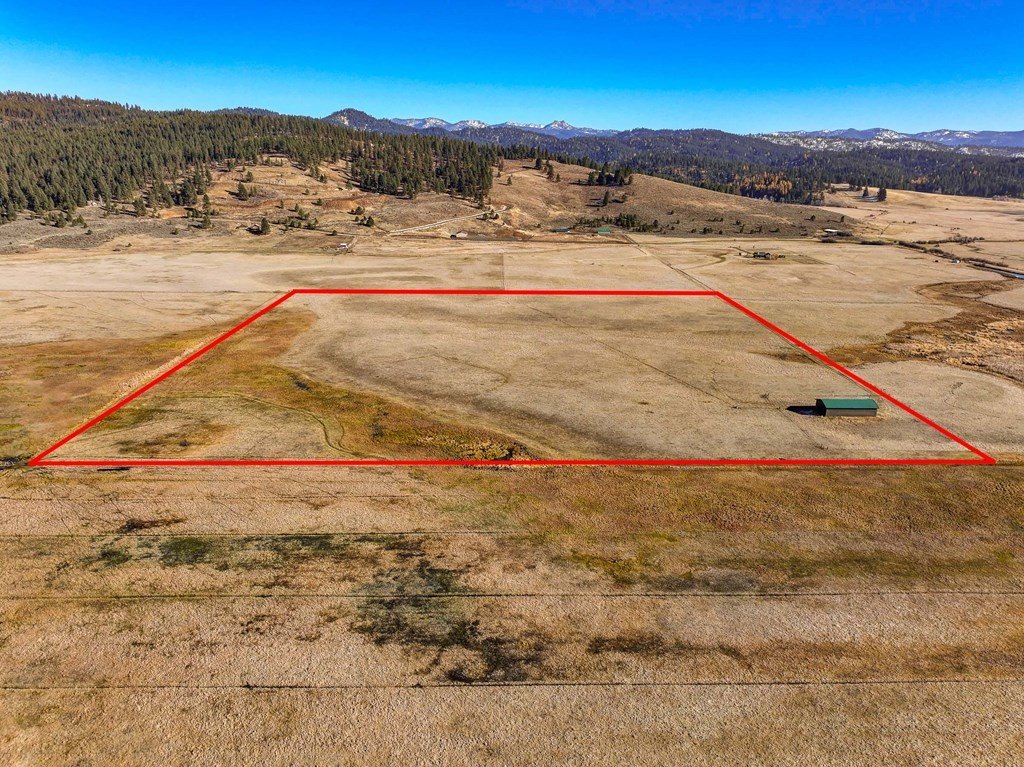 Donnelly, Idaho, 83615, United States, ,Residential,For Sale,1772845