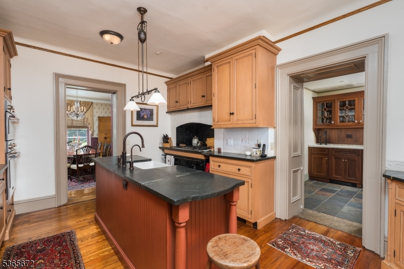 Kinnelon Boro, New Jersey, 07405, United States, 5 Bedrooms Bedrooms, ,5 BathroomsBathrooms,Residential,For Sale,2003023