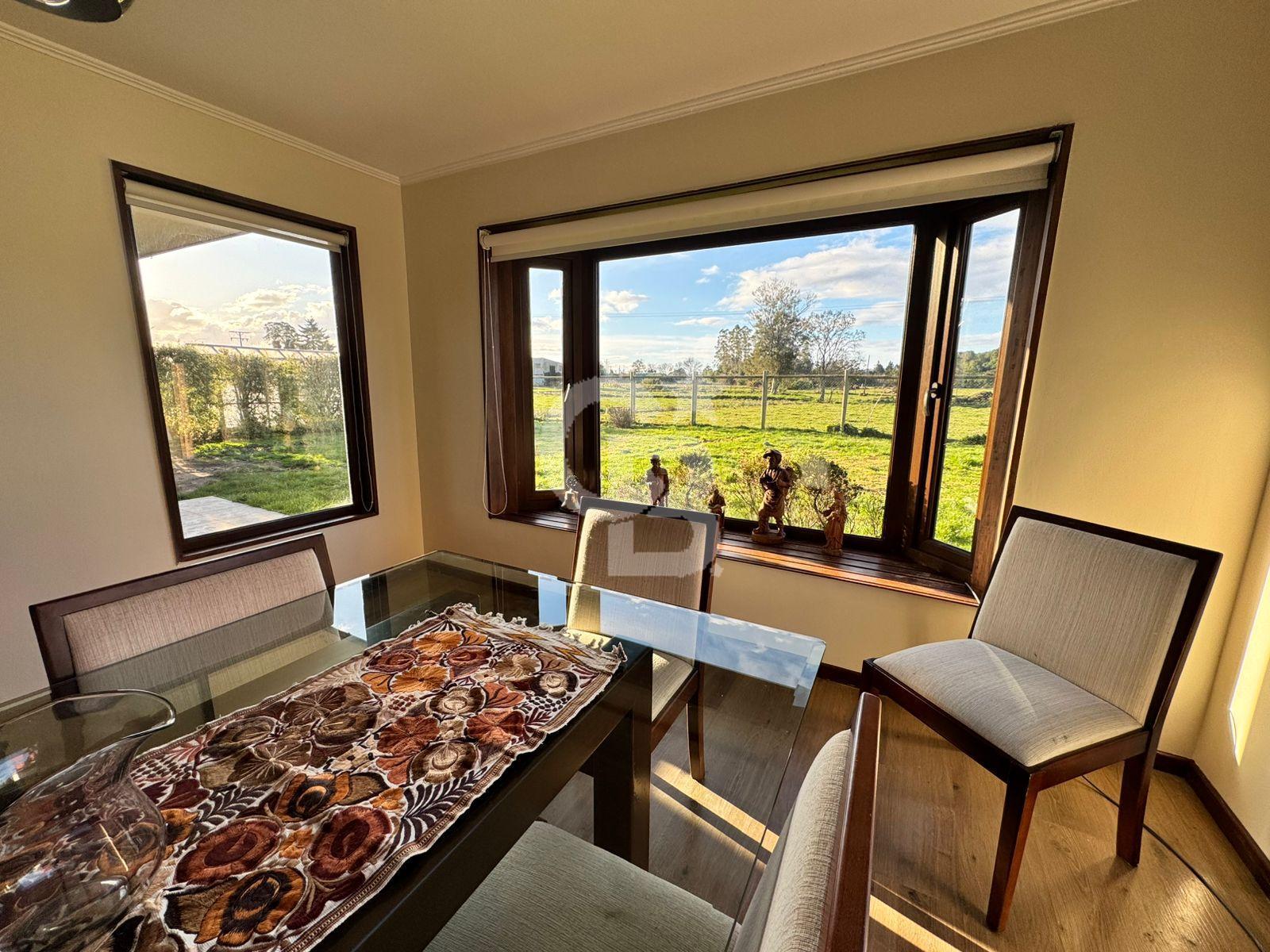 Puerto Varas, Chile, 5 Bedrooms Bedrooms, ,5 BathroomsBathrooms,Residential,For Sale,1972993