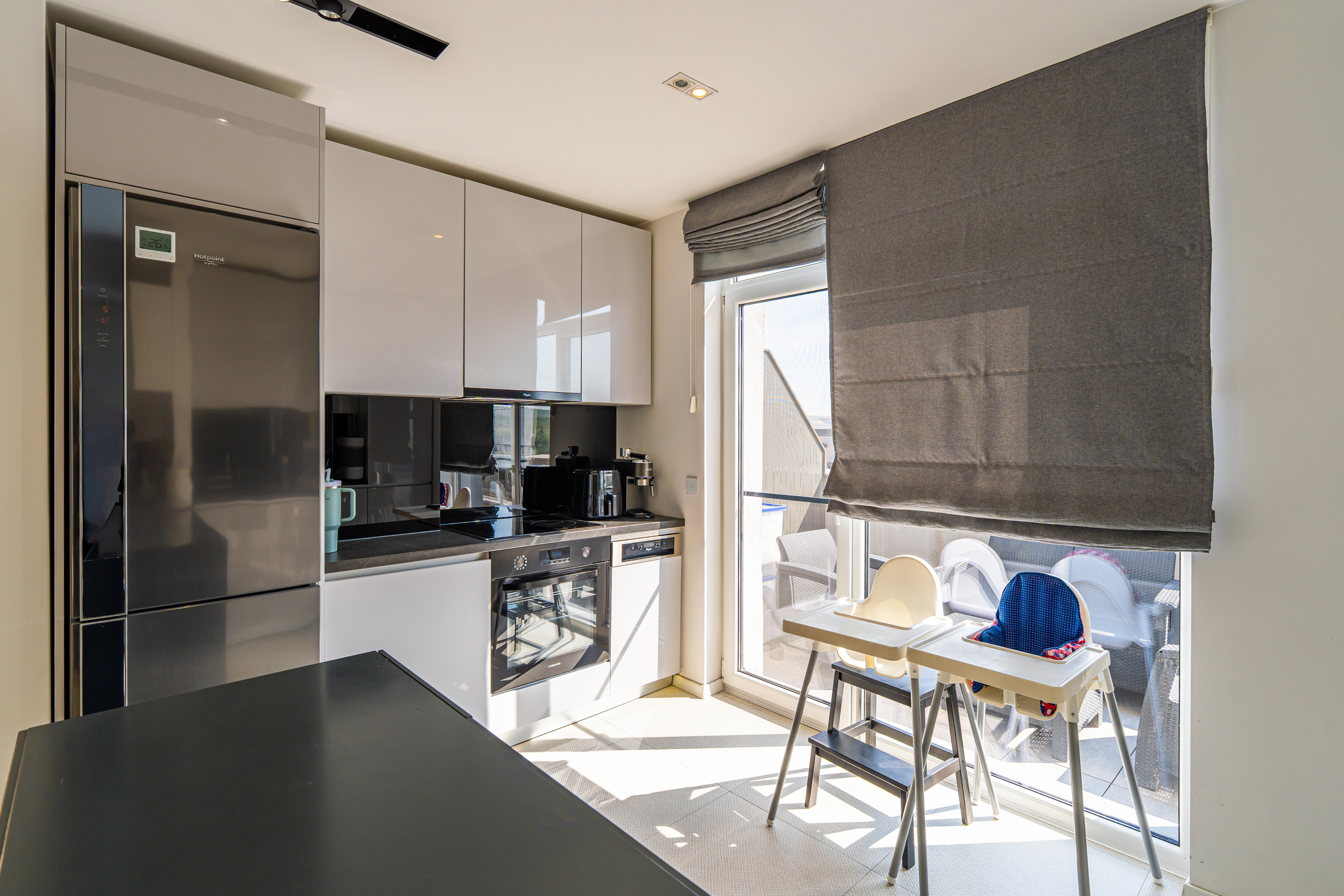  Four-Room Penthouse with Easy Access to Cluj-Napoca’s Business District - 物件實景