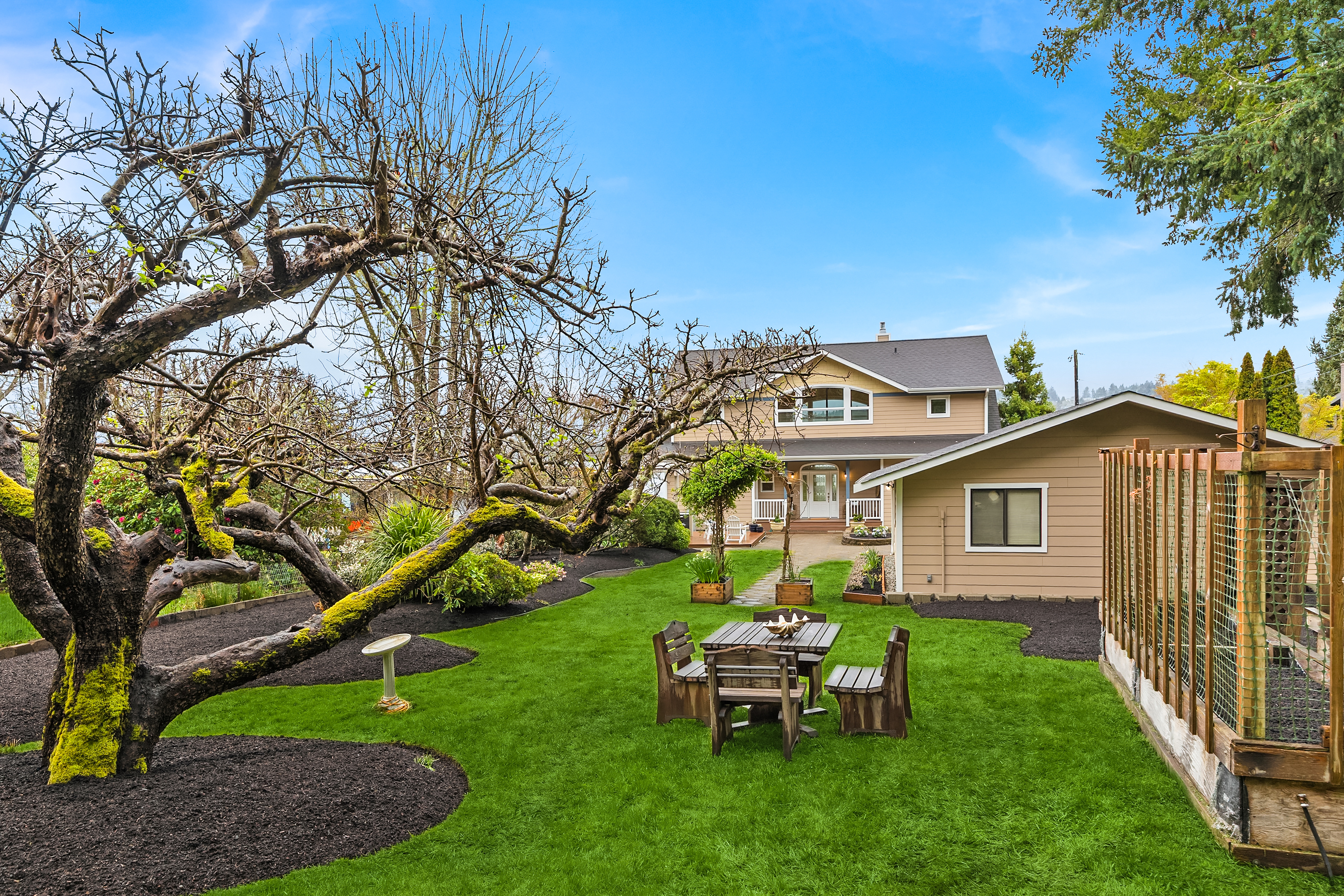  3450 Crystal Springs Dr NE, Bainbridge Island, WA 98110 - 物件實景