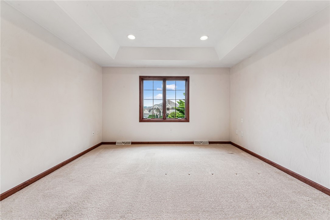 North Huntingdon, Pennsylvania, 15642, United States, 5 Bedrooms Bedrooms, ,4 BathroomsBathrooms,Residential,For Sale,1975902