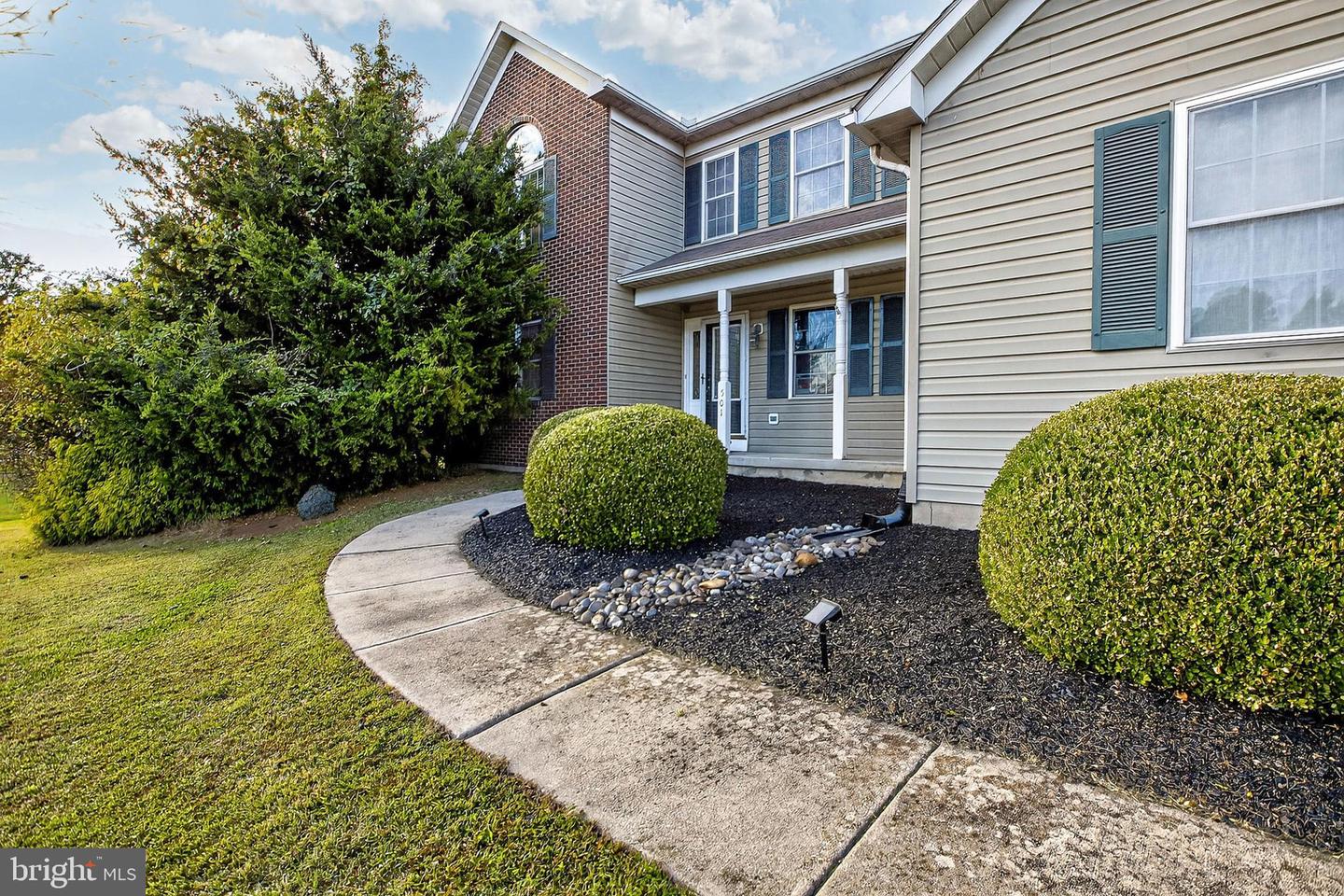 BEAR, Delaware, 19701, United States, 3 Bedrooms Bedrooms, ,3 BathroomsBathrooms,Residential,For Sale,1995151