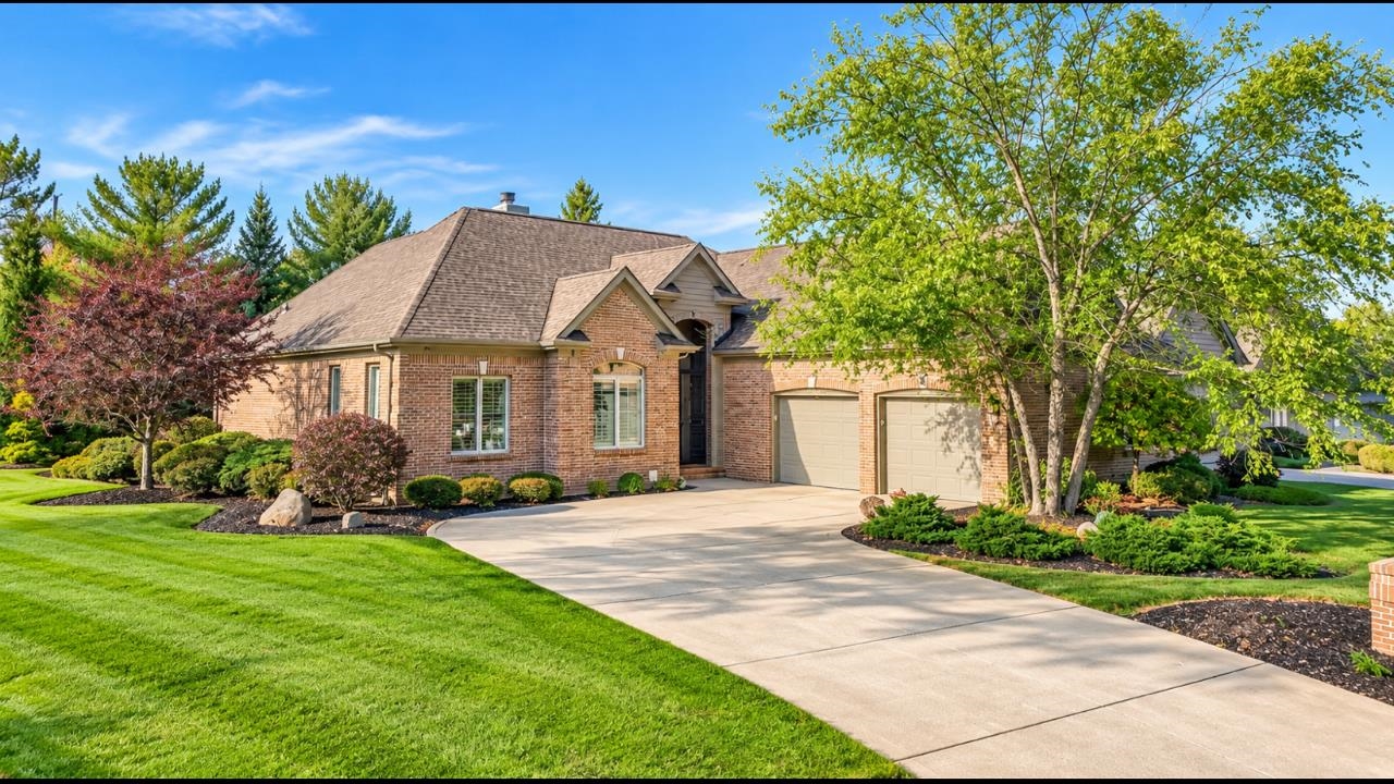 Sycamore Lakes Ct, Fort Wayne, IN 46814