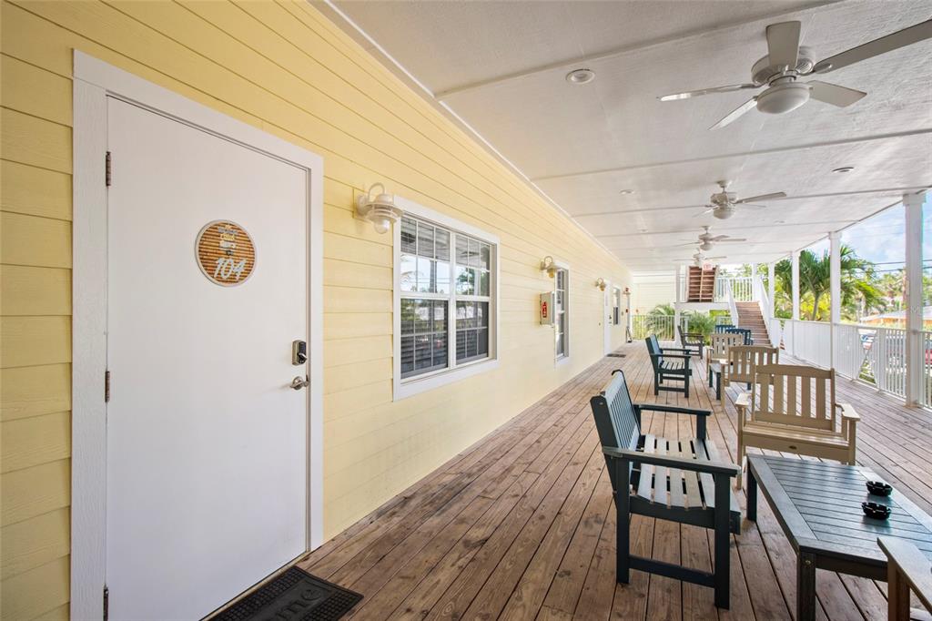 Sarasota, Florida, 34242, United States, 2 Bedrooms Bedrooms, ,2 BathroomsBathrooms,Residential,For Sale,1762339