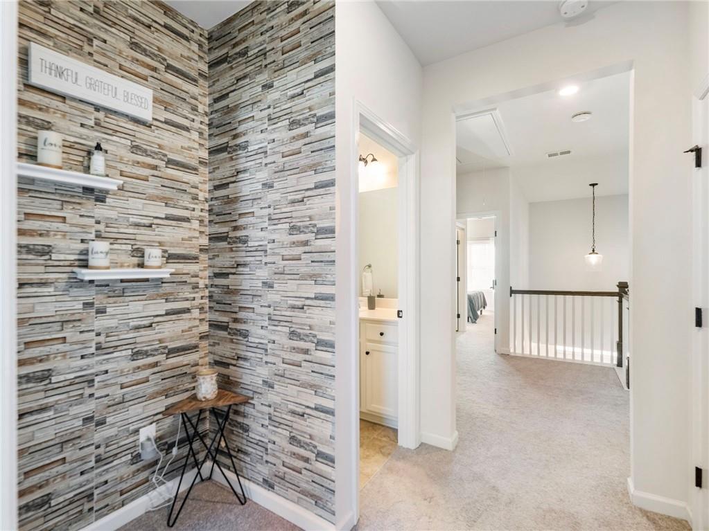 Cumming, Georgia, 30028, United States, 5 Bedrooms Bedrooms, ,4 BathroomsBathrooms,Residential,For Sale,2010449