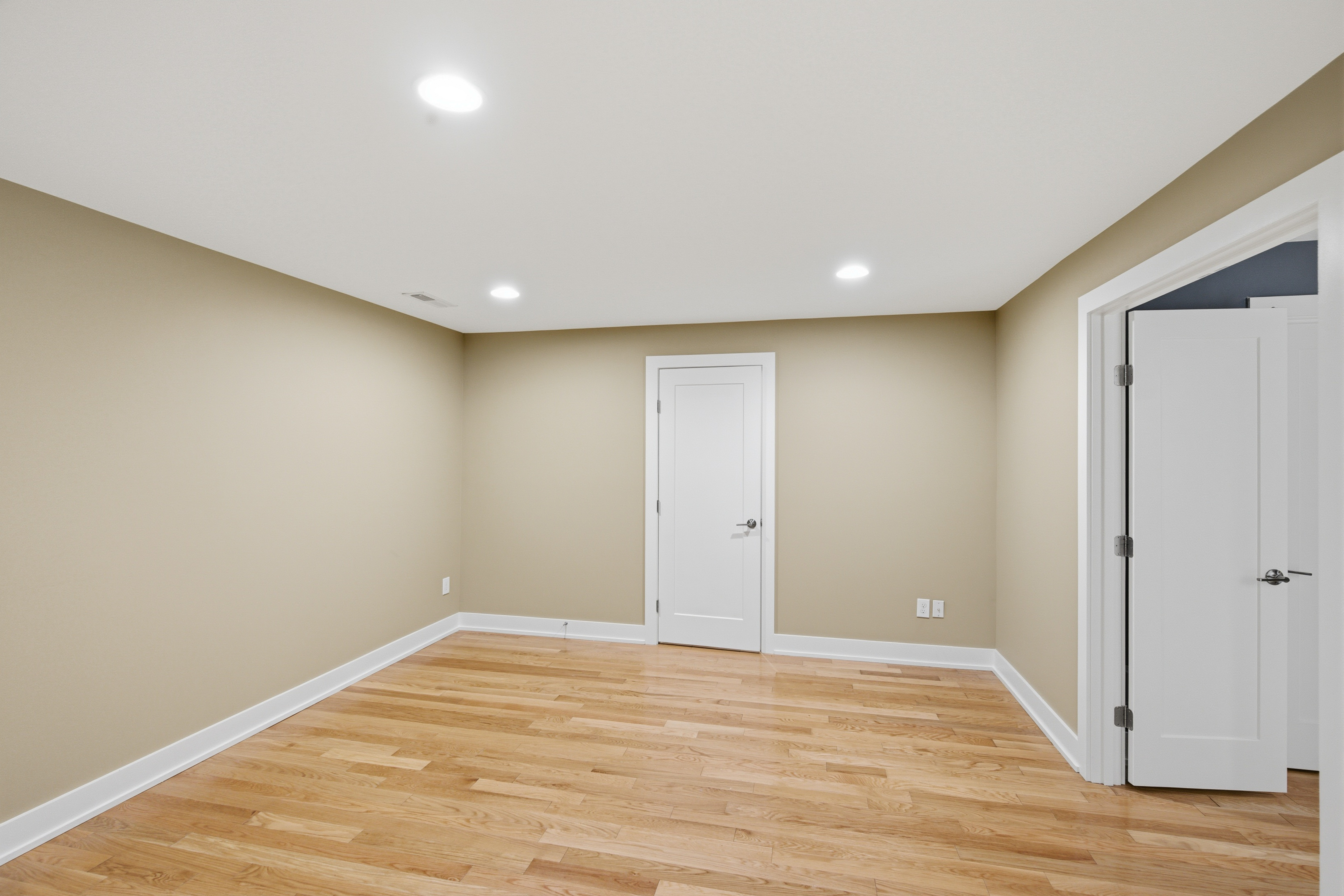  1507 Elm Street, Cincinnati, OH 45202 - 物件實景