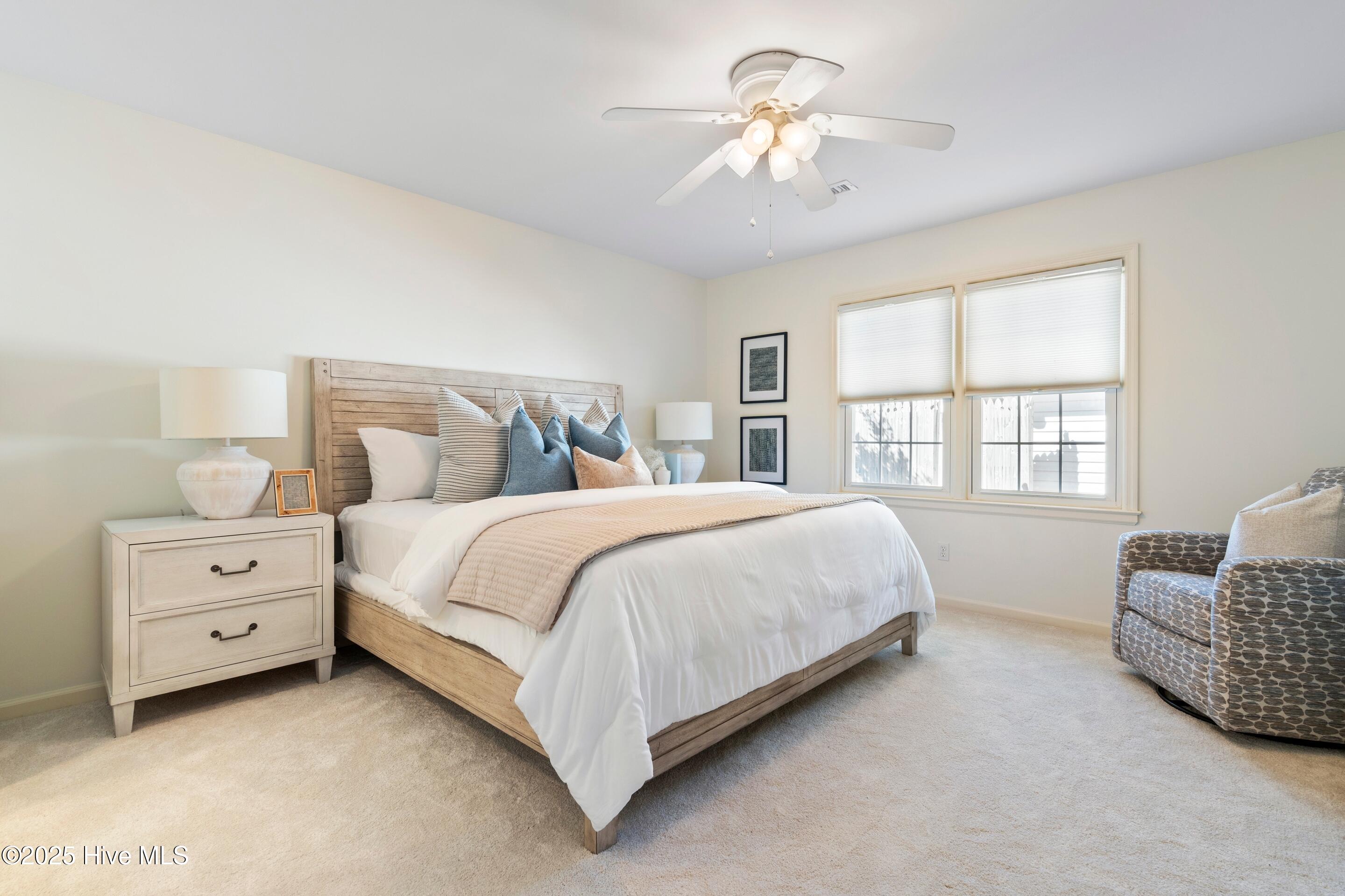 Wilmington, North Carolina, 28409, United States, 4 Bedrooms Bedrooms, ,3 BathroomsBathrooms,Residential,For Sale,1967637