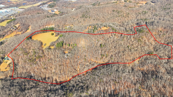 Middlesboro, Kentucky, 40965, United States, 3 Bedrooms Bedrooms, ,2 BathroomsBathrooms,Residential,For Sale,2012565