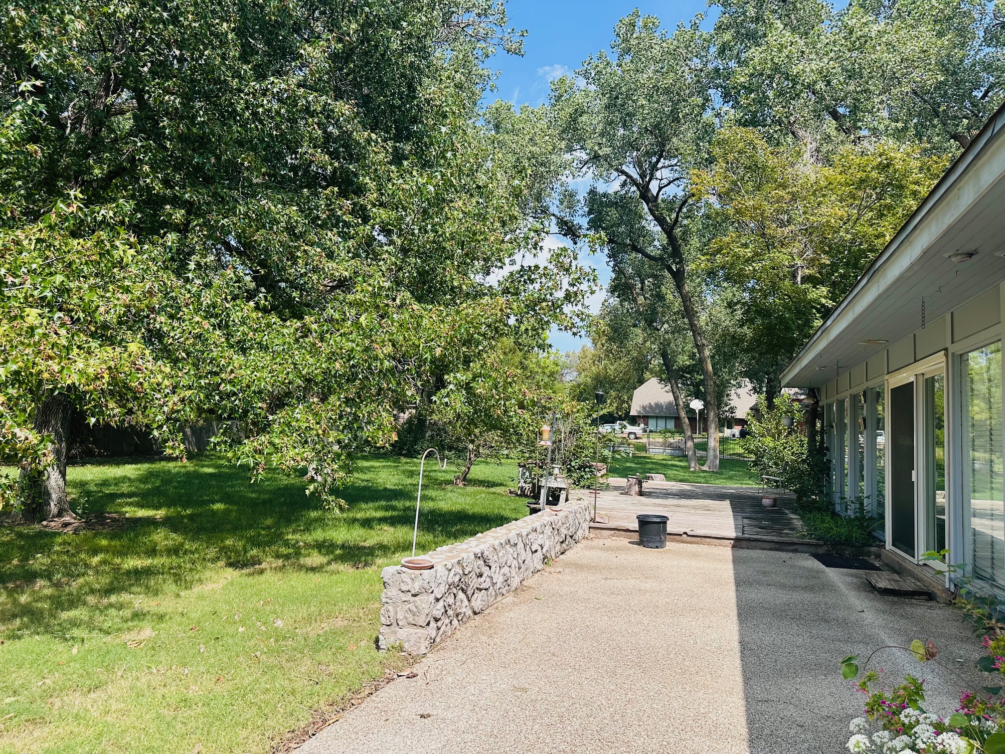 Enid, Oklahoma, 73703, United States, 5 Bedrooms Bedrooms, ,5 BathroomsBathrooms,Residential,For Sale,1981686