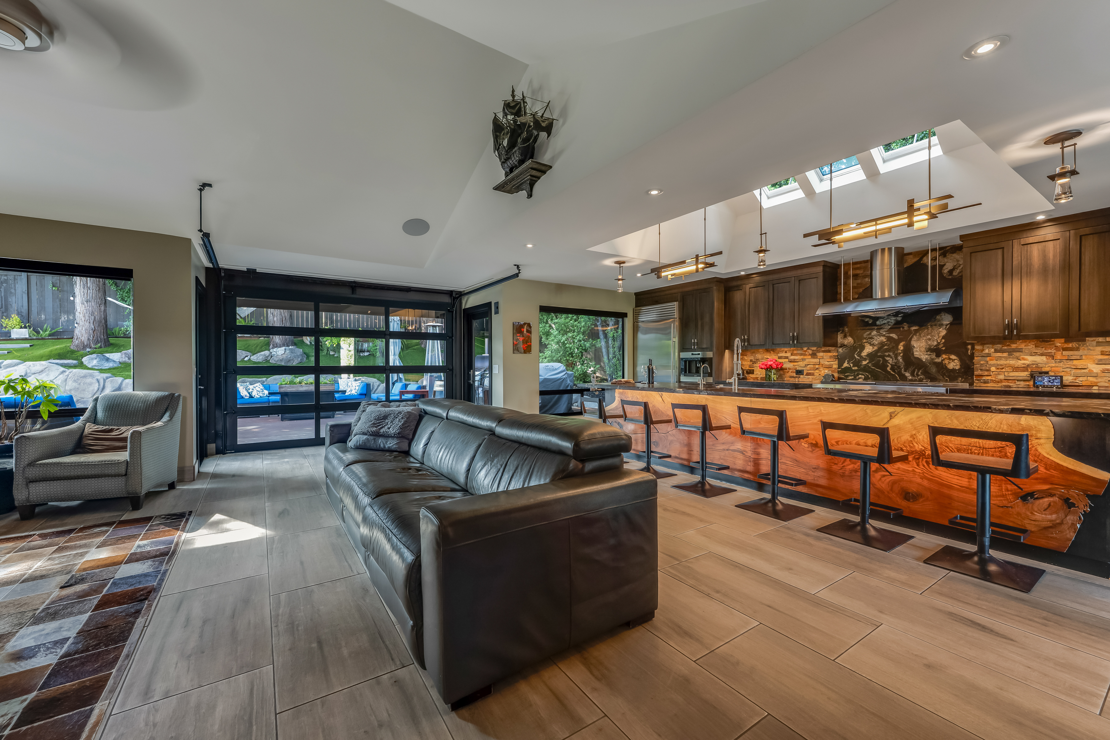  1515 San Ramon Way, Santa Rosa, CA 95409 - 物件實景