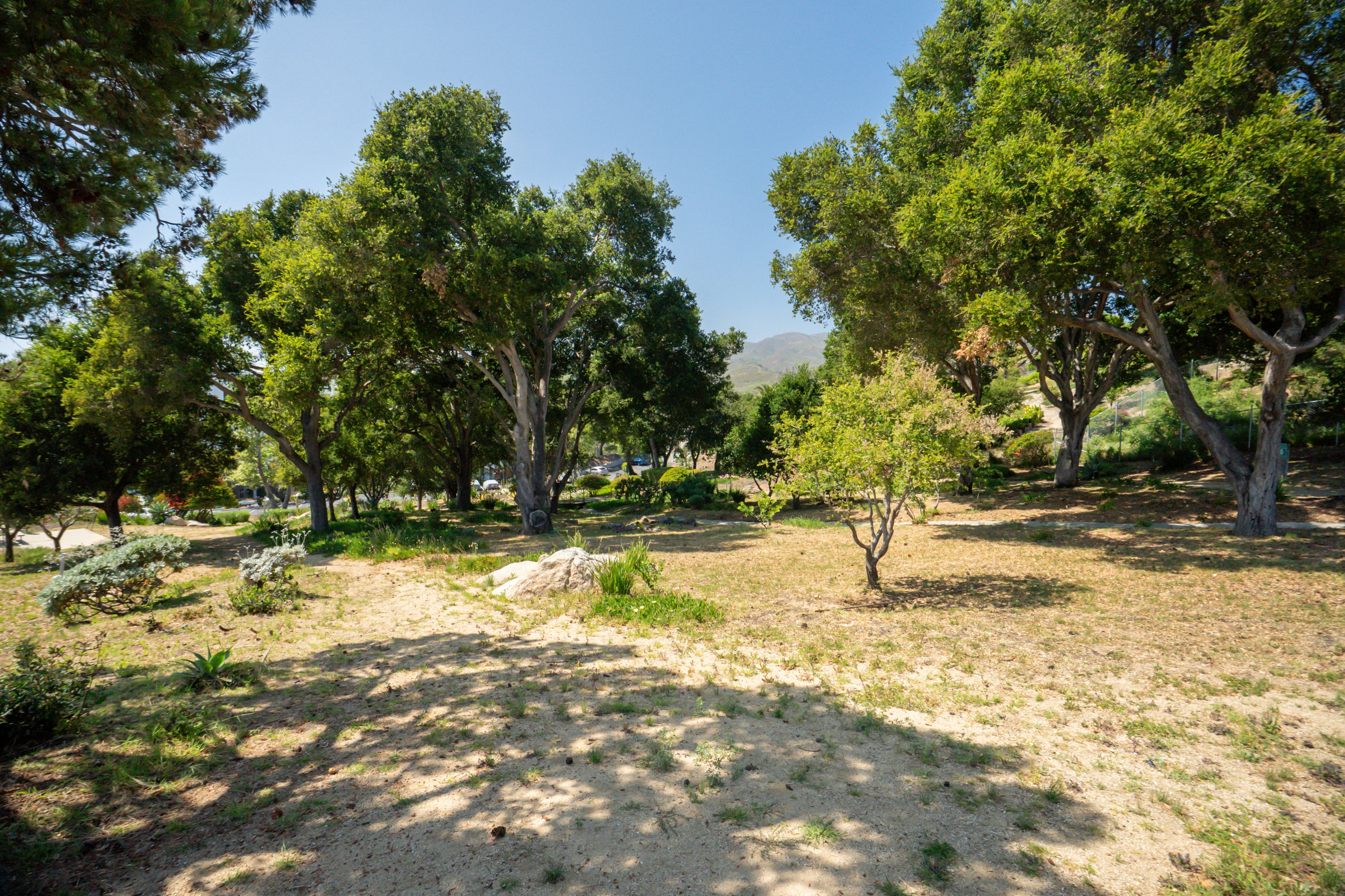  17352 W Sunset Blvd - 物件實景