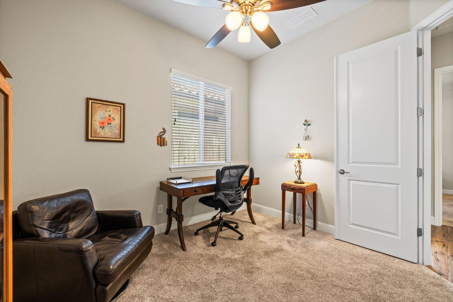 Roseville, California, 95747, United States, 3 Bedrooms Bedrooms, ,2 BathroomsBathrooms,Residential,For Sale,1924391