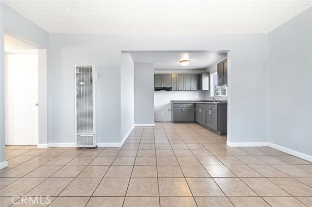 Los Angeles, California, 90002, United States, 3 Bedrooms Bedrooms, ,Residential,For Sale,1944893