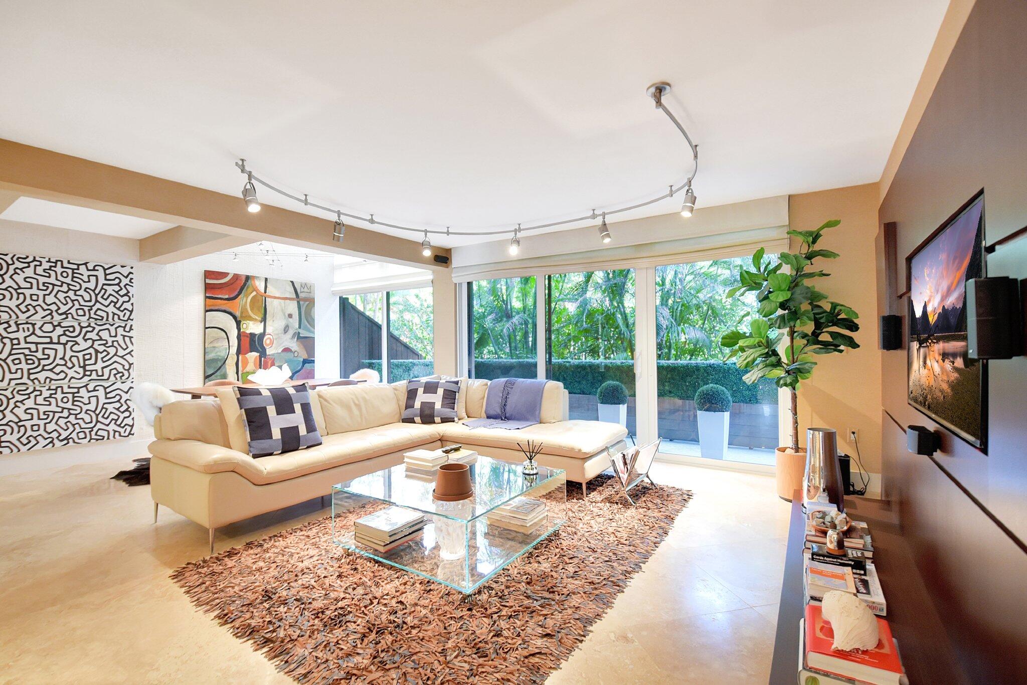 Highland Beach, Florida, 33487, United States, 2 Bedrooms Bedrooms, ,2 BathroomsBathrooms,Residential,For Sale,1746634