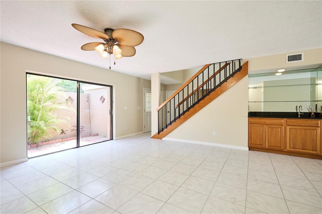 Tampa, Florida, 33618, United States, 3 Bedrooms Bedrooms, ,3 BathroomsBathrooms,Residential,For Sale,1752672