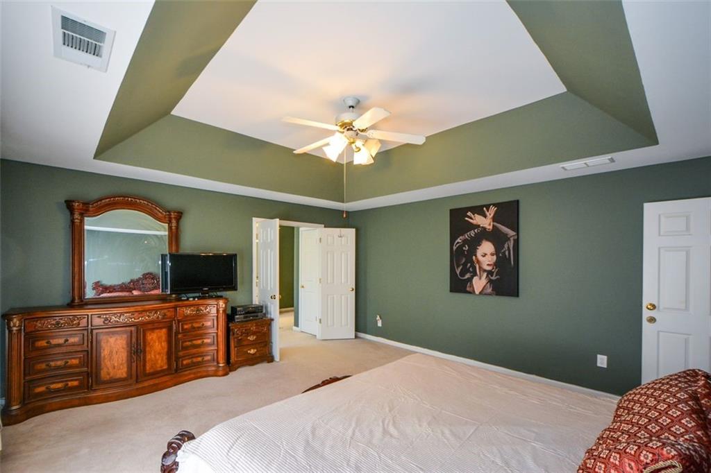 Cumming, Georgia, 30041, United States, 5 Bedrooms Bedrooms, ,4 BathroomsBathrooms,Residential,For Sale,1997427