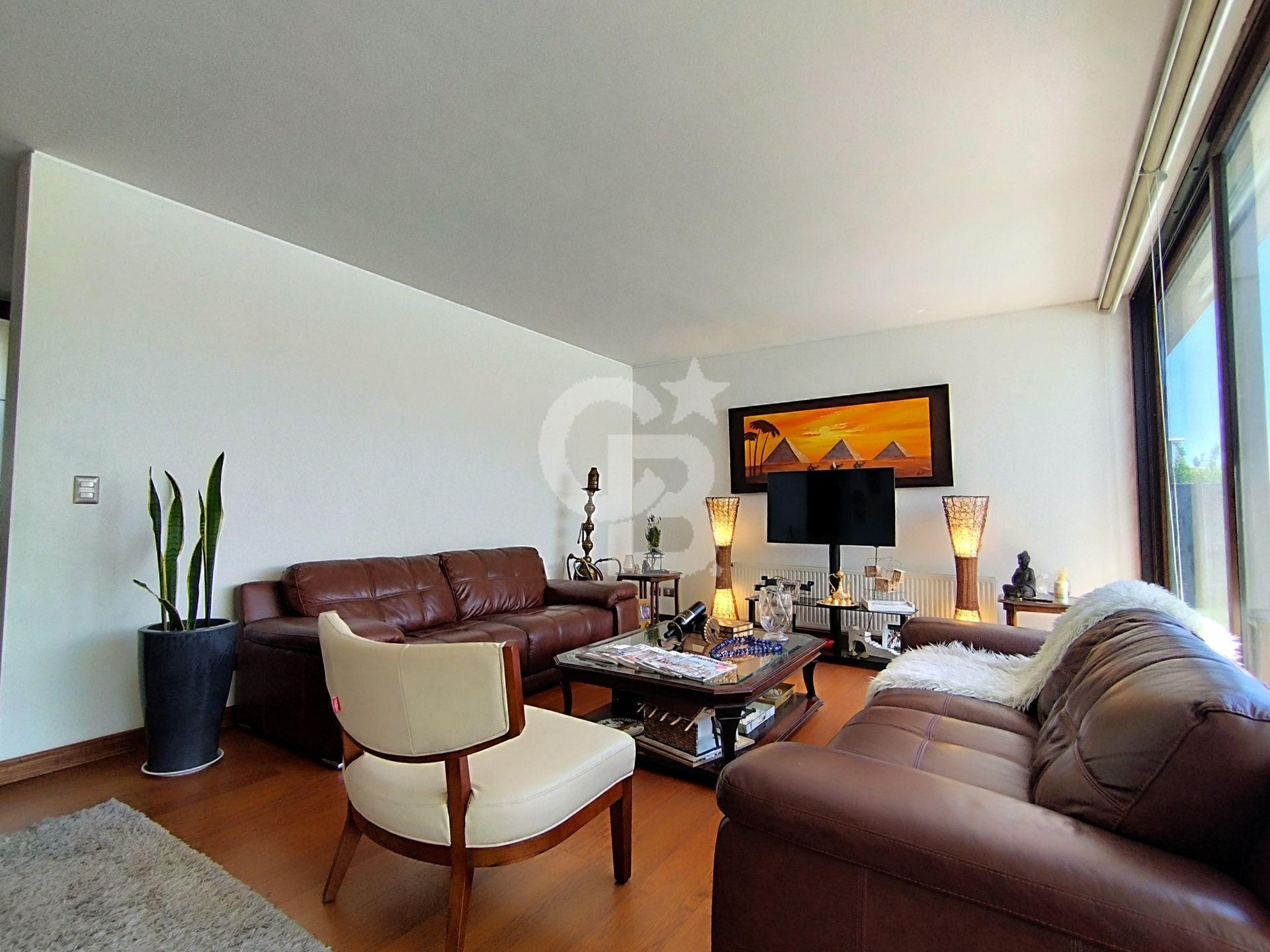 Colina, Chile, 5 Bedrooms Bedrooms, ,4 BathroomsBathrooms,Residential,For Sale,1998883