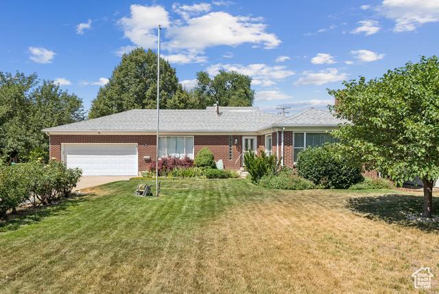 Woods Cross, Utah, 84010, United States, 5 Bedrooms Bedrooms, ,4 BathroomsBathrooms,Residential,For Sale,1927972