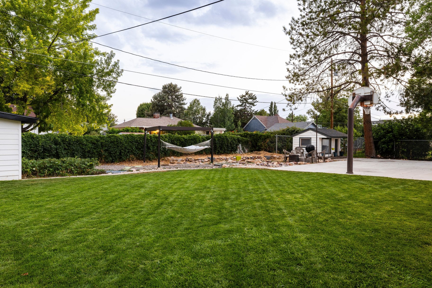  Private 0.34-Acre Modern Murray Rambler - 物件實景