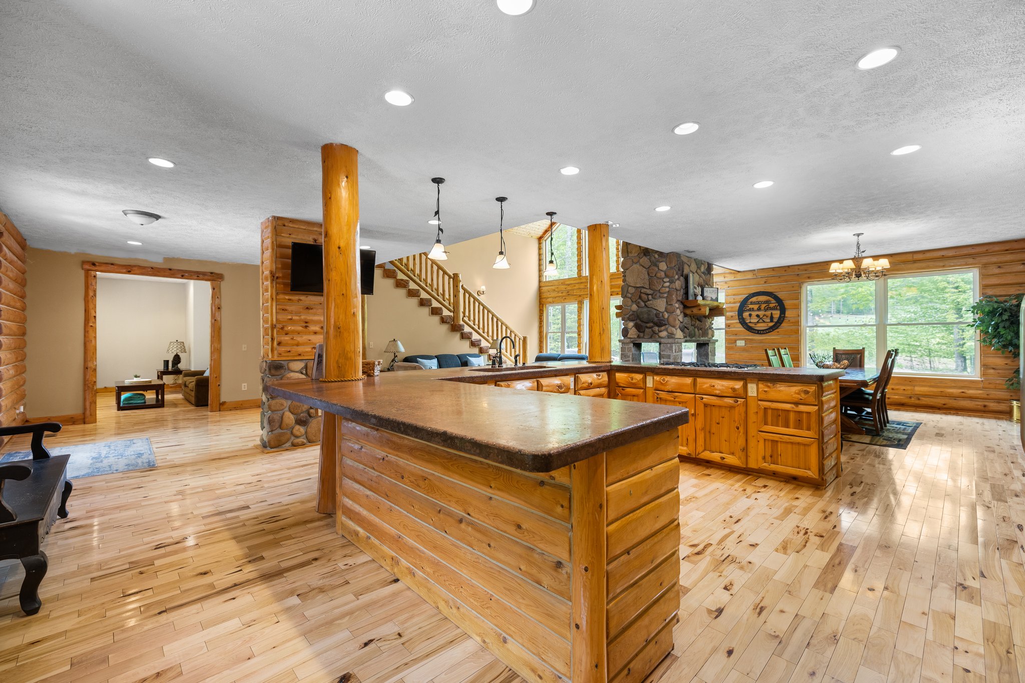 Bellaire, Michigan, 49615, United States, 5 Bedrooms Bedrooms, ,4 BathroomsBathrooms,Residential,For Sale,1826987