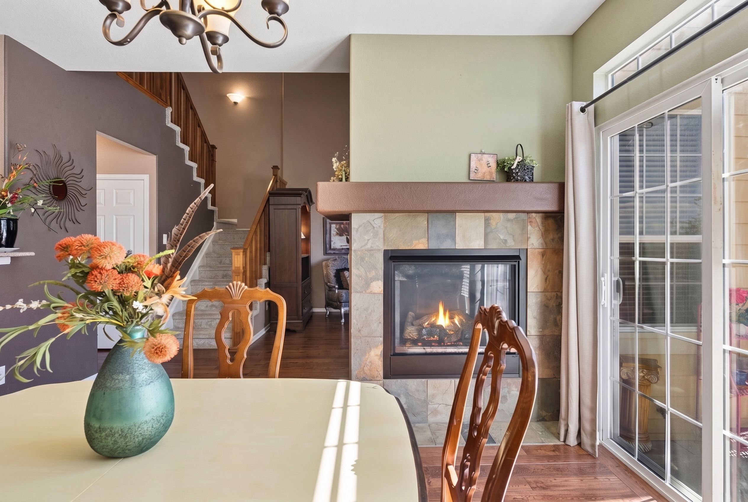  Spacious Townhouse Surrounded by Expansive Space And Mountain Views - 物件實景