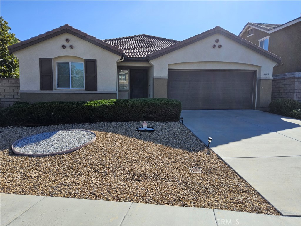 Menifee, California, 92584, United States, 3 Bedrooms Bedrooms, ,2 BathroomsBathrooms,Residential,For Sale,1906929
