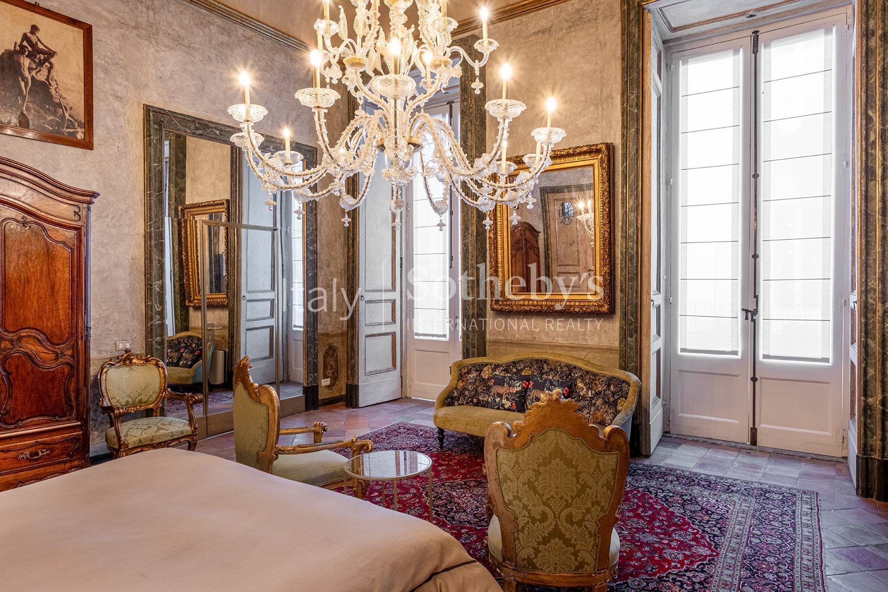  Monumental historic mansion in the heart of Naples - 物件實景