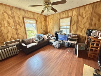 Malden, Massachusetts, 02148, United States, 7 Bedrooms Bedrooms, ,3 BathroomsBathrooms,Residential,For Sale,1919106