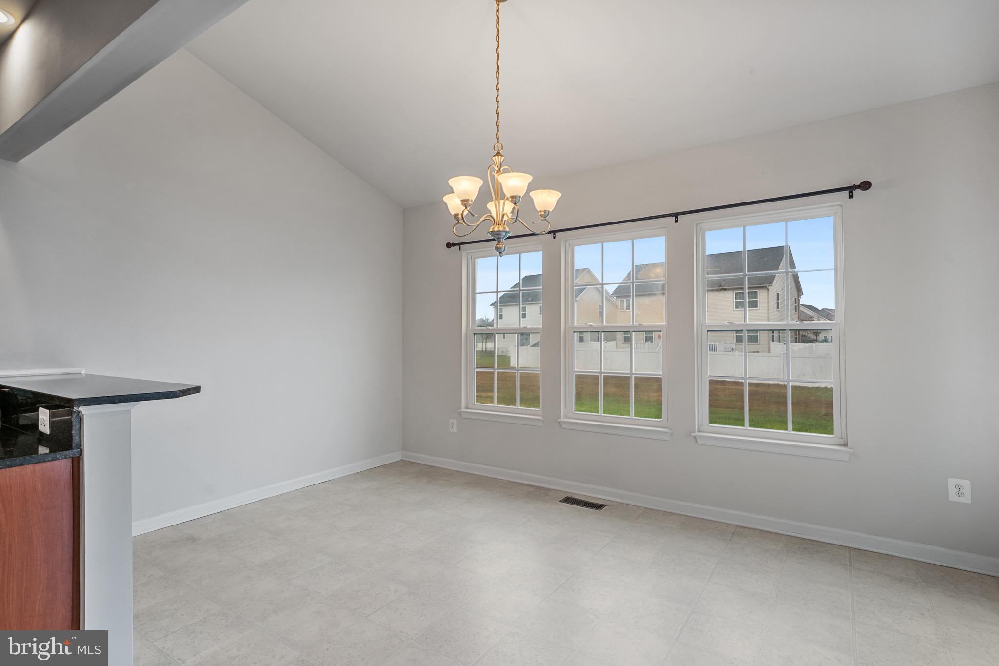 Waldorf, Maryland, 20602, United States, 4 Bedrooms Bedrooms, ,3 BathroomsBathrooms,Residential,For Sale,2001187