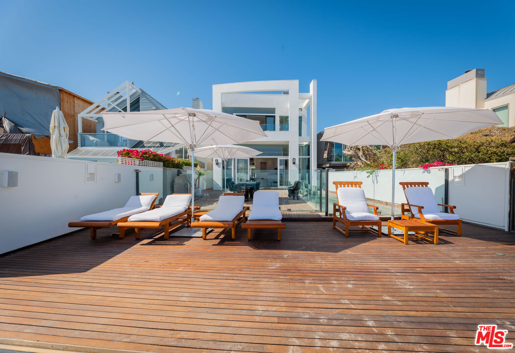Malibu, California, 90265, United States, 4 Bedrooms Bedrooms, ,6 BathroomsBathrooms,Residential,For Sale,1912115
