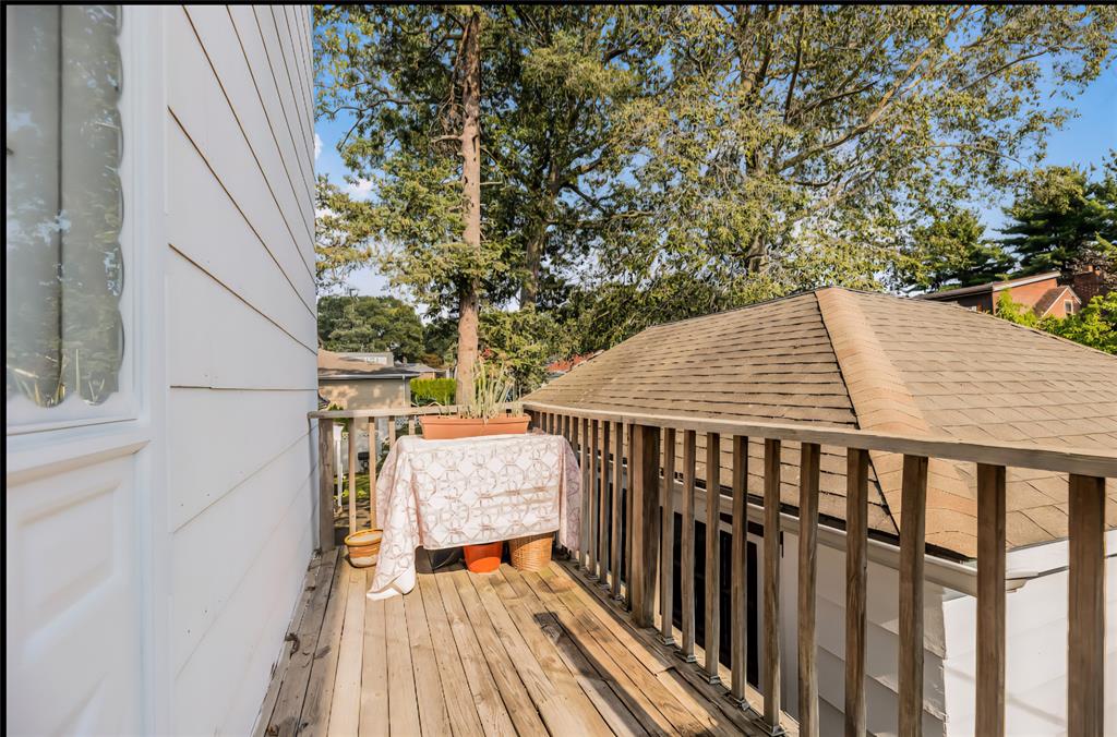 Yonkers, New York, 10701, United States, 3 Bedrooms Bedrooms, ,3 BathroomsBathrooms,Residential,For Sale,1983321