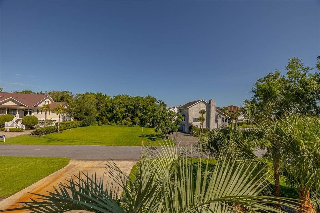 Brunswick, Georgia, 31520, United States, 3 Bedrooms Bedrooms, ,3 BathroomsBathrooms,Residential,For Sale,1895763