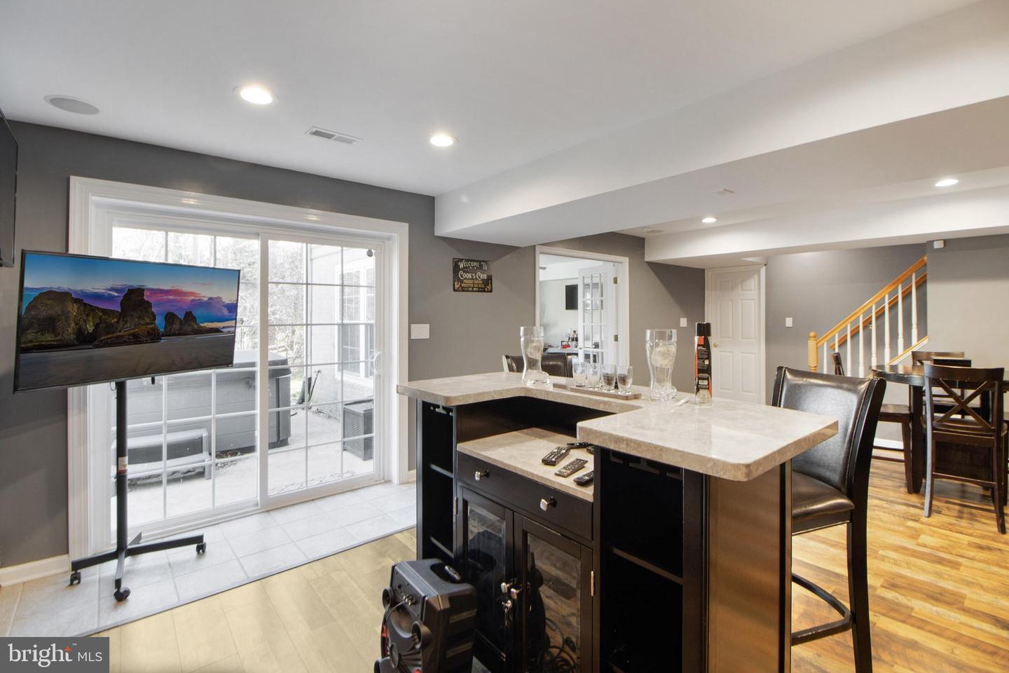 ST LEONARD, Maryland, 20685, United States, 6 Bedrooms Bedrooms, ,4 BathroomsBathrooms,Residential,For Sale,1794955