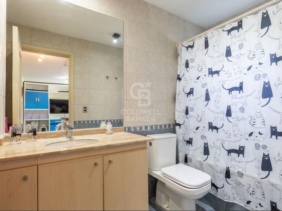 Colina, Chile, 4 Bedrooms Bedrooms, ,3 BathroomsBathrooms,Residential,For Sale,1867698