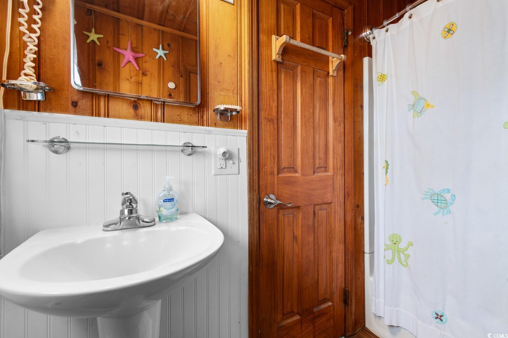 North Myrtle Beach, South Carolina, 29582, United States, 4 Bedrooms Bedrooms, ,4 BathroomsBathrooms,Residential,For Sale,1944931