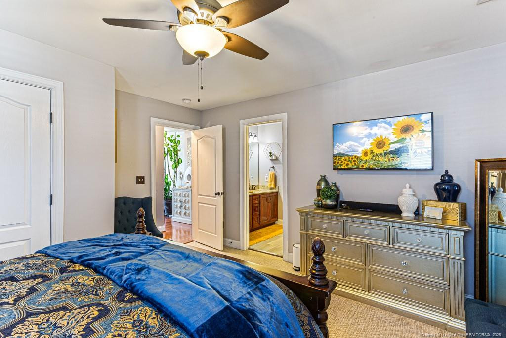 Fayetteville, North Carolina, 28312, United States, 5 Bedrooms Bedrooms, ,4 BathroomsBathrooms,Residential,For Sale,2001884