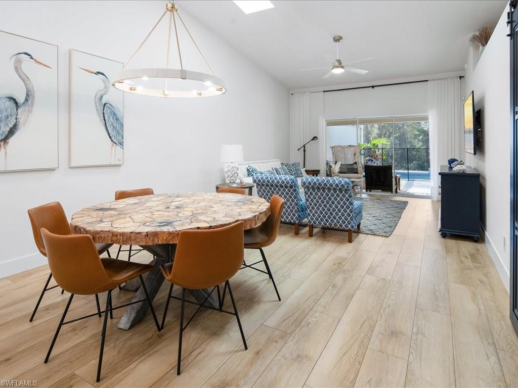 792 Wiggins Bay Dr Unit 20R, Naples, Florida, 34110, United States, 3 Bedrooms Bedrooms, ,2 BathroomsBathrooms,Residential,For Sale,792 Wiggins Bay Dr Unit 20R,1673375