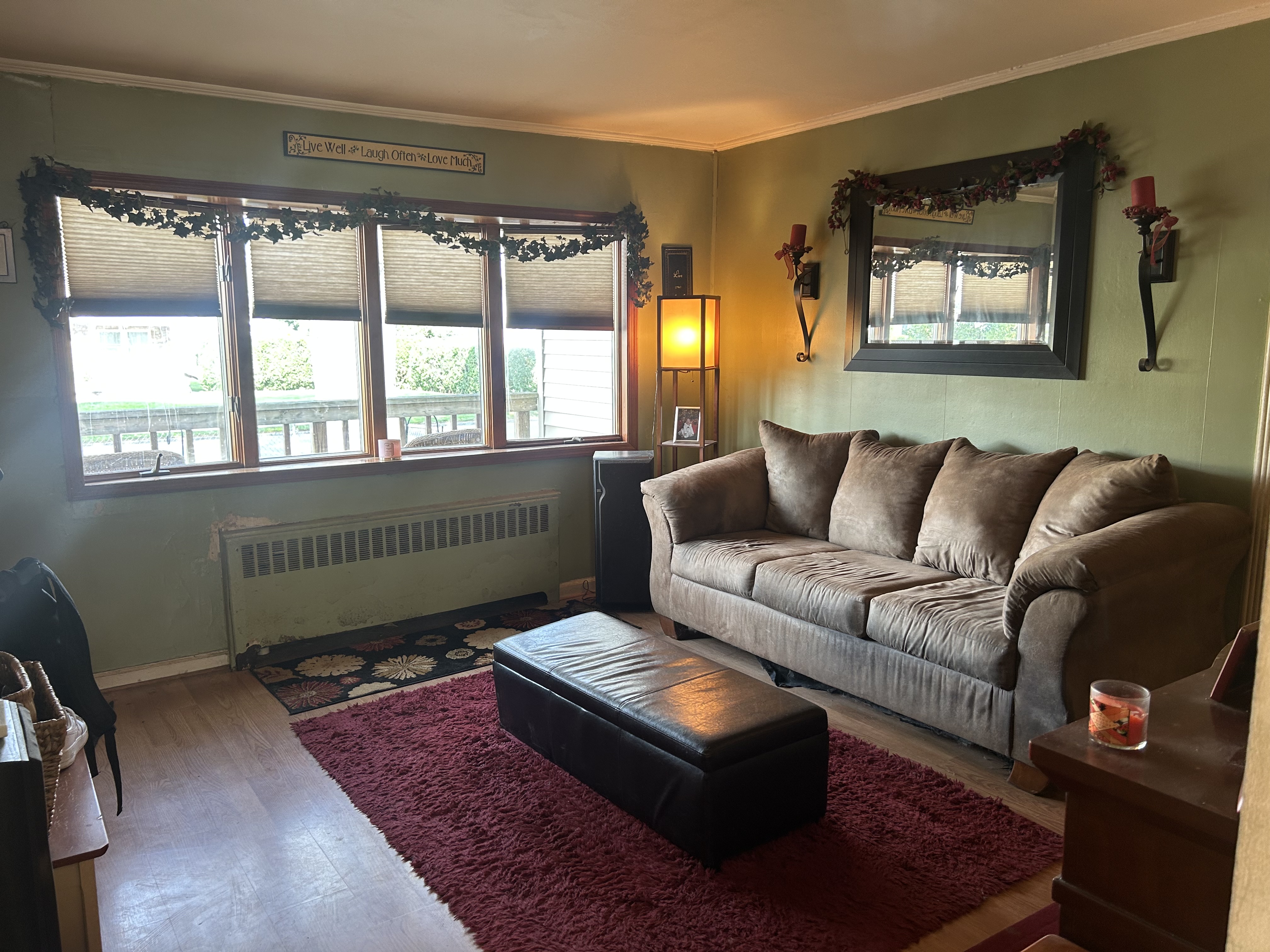 Copiague, New York, 11726, United States, 4 Bedrooms Bedrooms, ,2 BathroomsBathrooms,Residential,For Sale,1957833