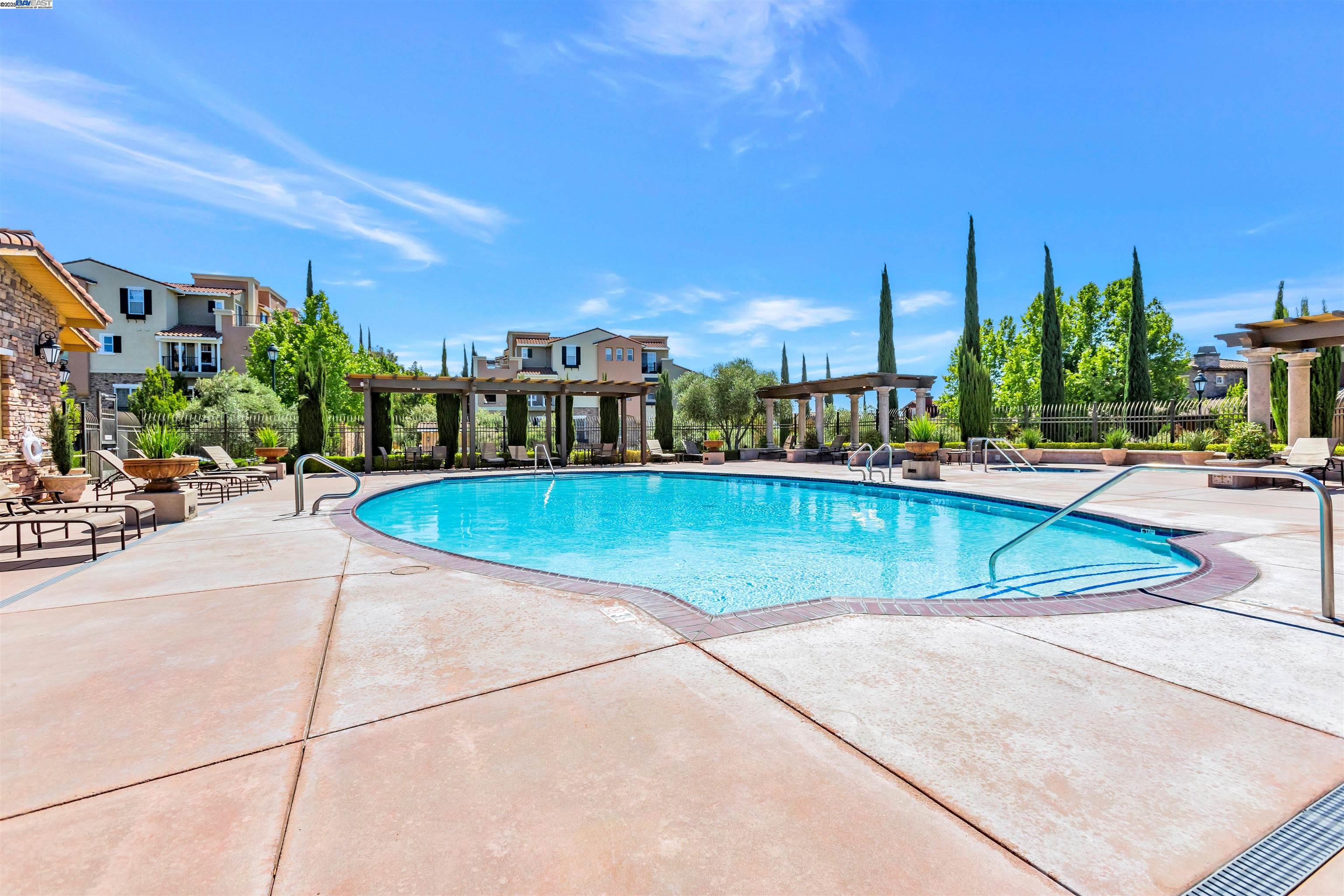 Dublin, California, 94568, United States, 2 Bedrooms Bedrooms, ,2 BathroomsBathrooms,Residential,For Sale,1997386